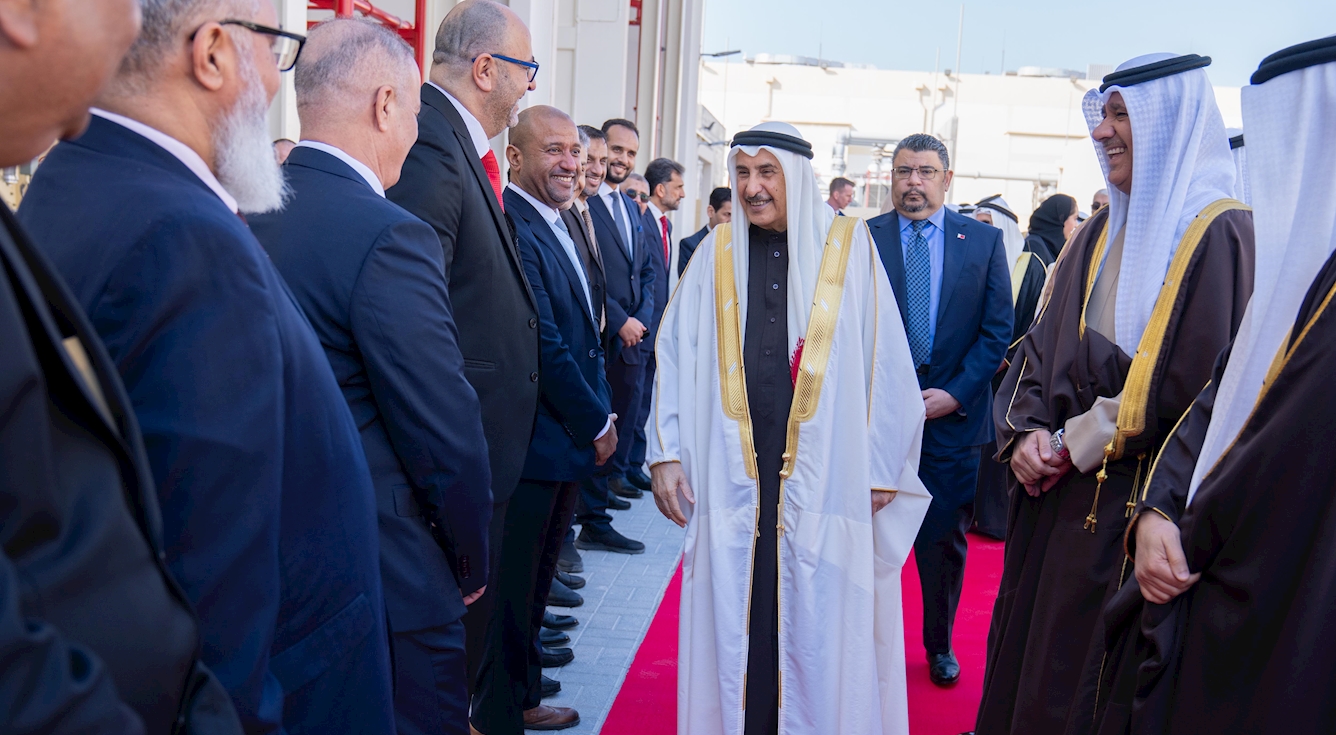 احتفاءً بعام عيسى الكبير.. ونيابة عن سمو ولي العهد رئيس مجلس الوزراء.. الشيخ خالد بن عبد الله يفتتح بالجسرة أكبر محطة نقل كهرباء في تاريخ تطوير الشبكة الوطنية